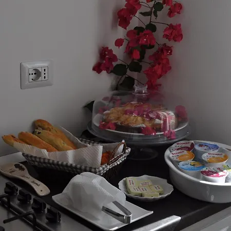 Ancora Del Sud Bed & Breakfast 4*